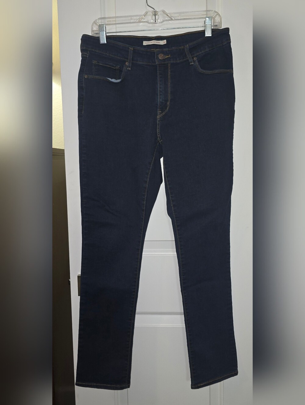 Levi's Classic Mid Rise Skinny Jeans Women's Size 32 Dark Wash Stretch